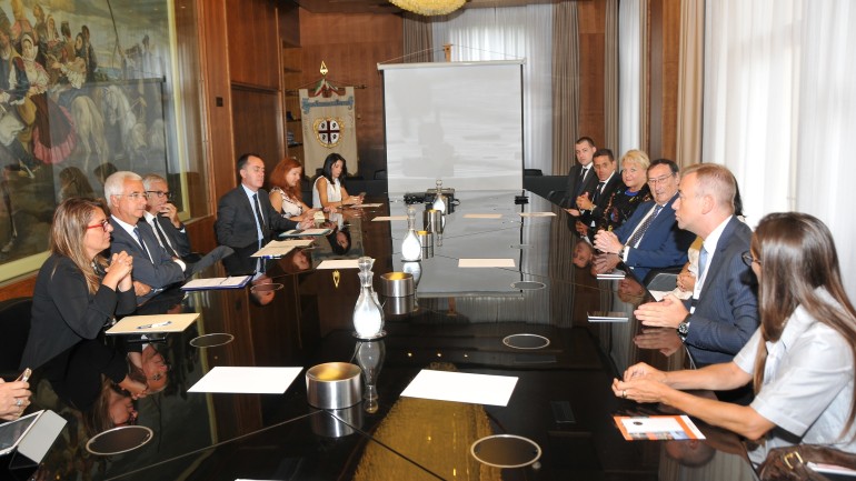 Microsoft in Sardegna per l'archivio sanitario digitale